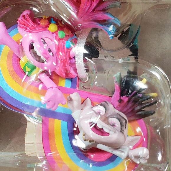 Hallmark DreamWorks Trolls World Tour POPPY AND QUEEN BARB Christmas Ornament - Picture 7 of 8